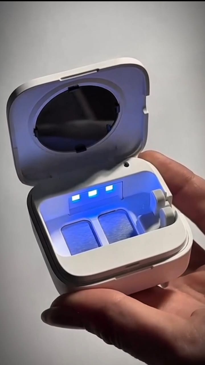 Portable UV-C Toothbrush Sanitizer